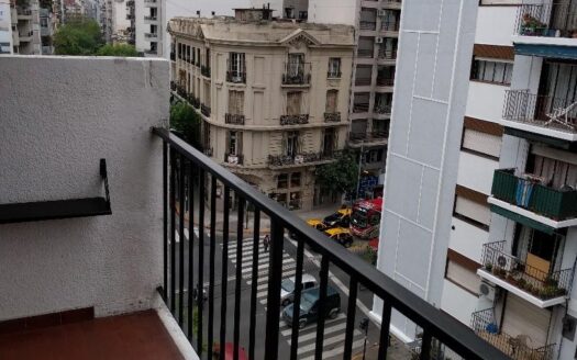 Alquiler temporal Billinghurst 900, Piso 6 FRENTE BALCÓN SUPER EQUIPADO barrio PALERMO