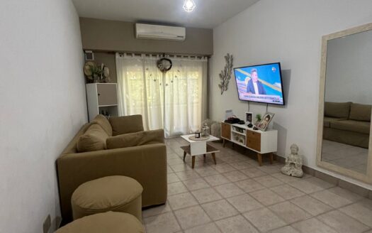 Alquiler Saavedra tres ambientes frente balcón