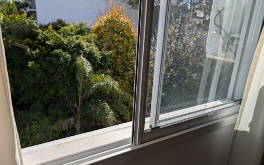 VENTA 3 AMBIENTES balcón C/frente COCHERA FIJA VILLA URQUIZA