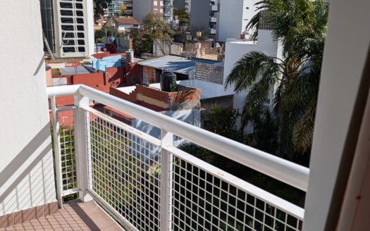 VENTA 3 AMBIENTES balcón C/frente COCHERA FIJA VILLA URQUIZA