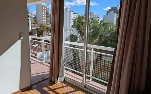 VENTA 3 AMBIENTES balcón C/frente COCHERA FIJA VILLA URQUIZA